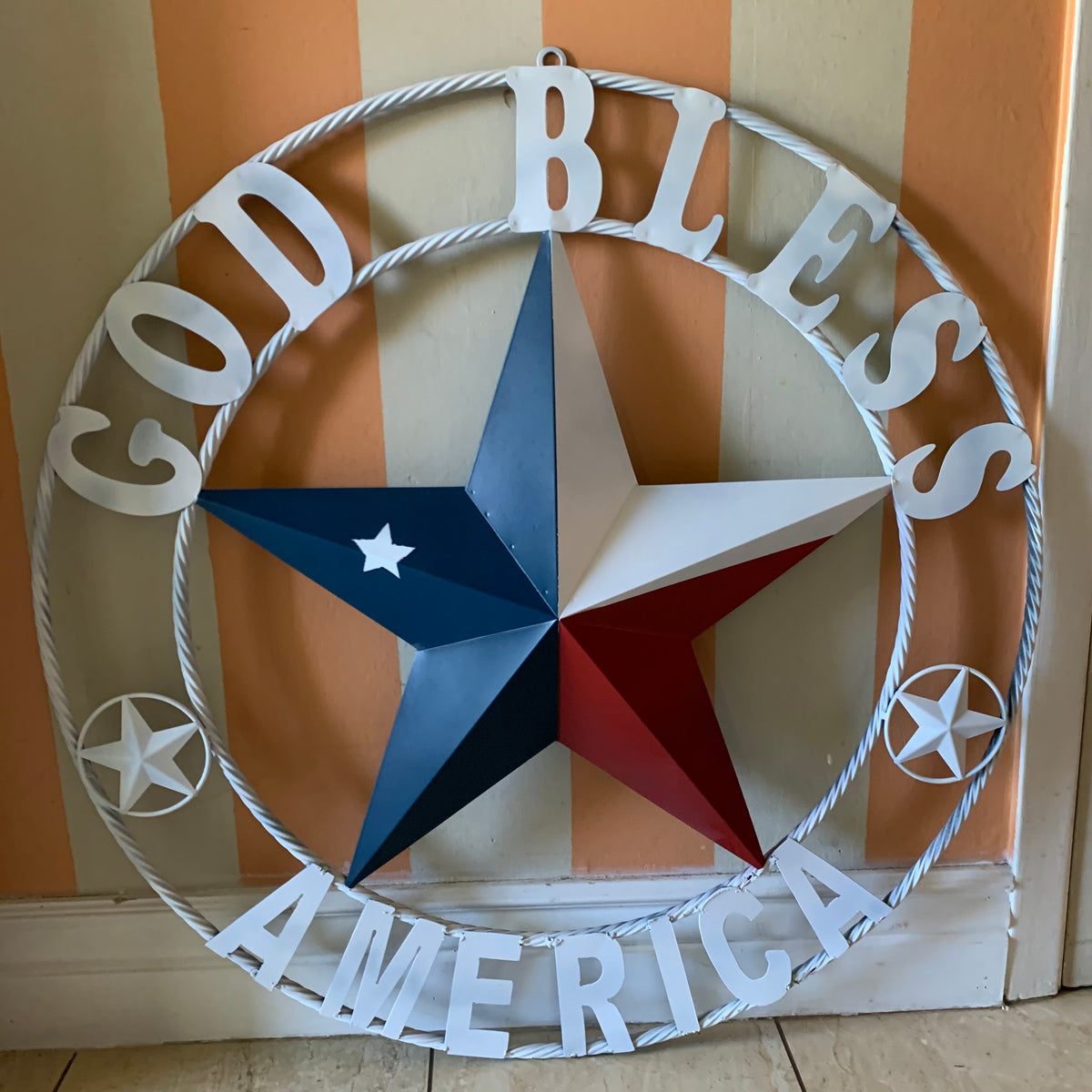GOD BLESS AMERICA WHITE RING & RED WHITE BLUE BARN METAL STAR TWISTED RING HANDMADE NEW