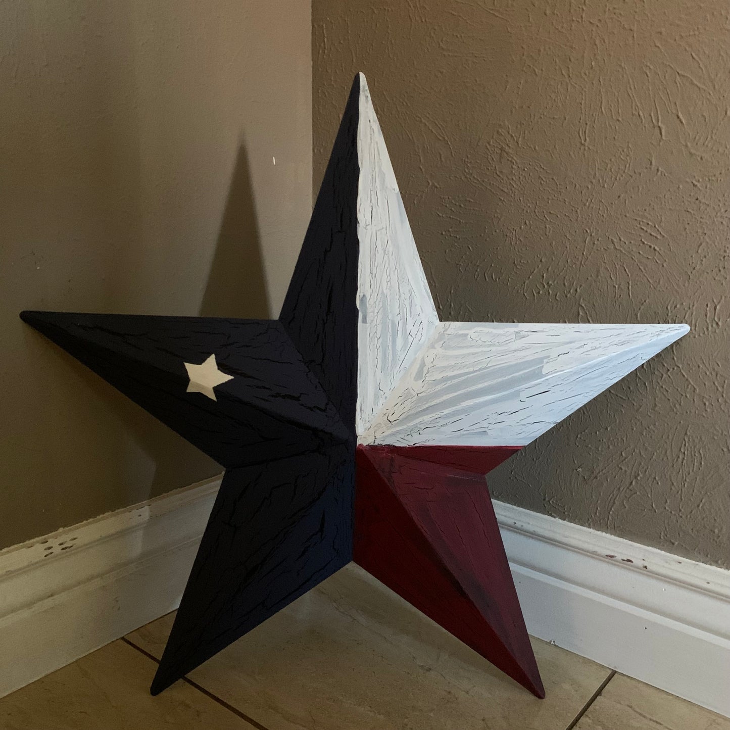 CRACKLE STYLE RED WHITE & BLUE METAL BARN STAR METAL WALL ART WESTERN HOME DECOR RUSTIC NEW