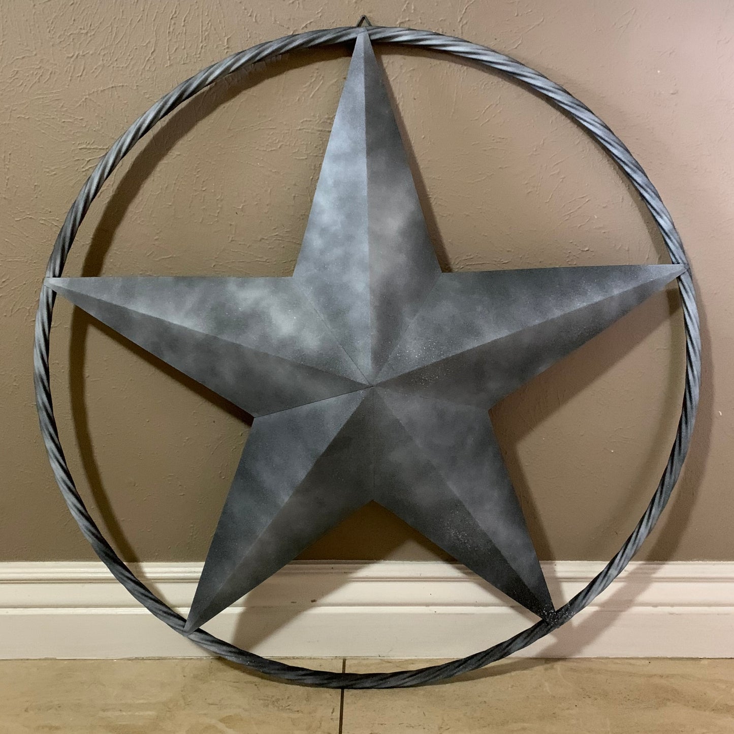#EH10484 DARK WHITE DISTRESSED TWO TONE BARN STAR METAL LONESTAR TWISTED ROPE RING WESTERN HOME DECOR HANDMADE NEW