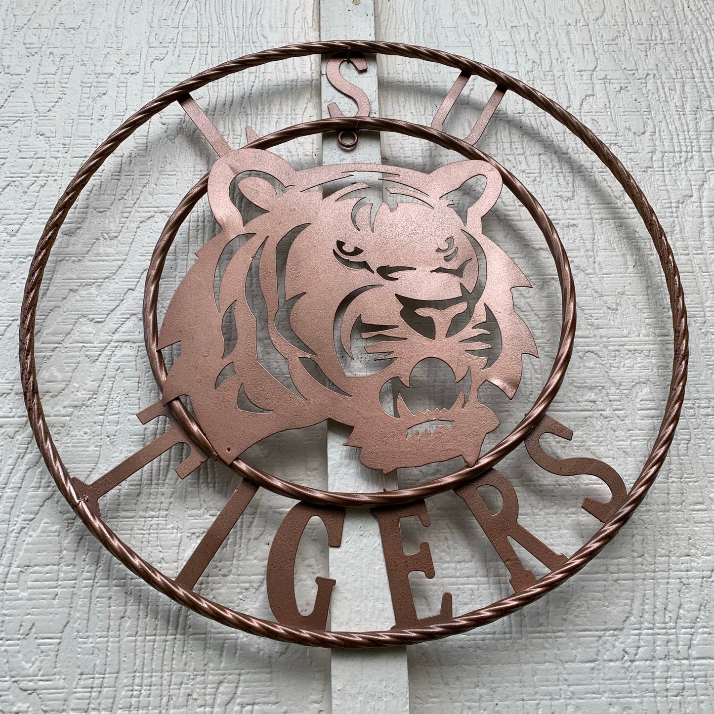 LSU TIGERS METAL CUSTOM VINTAGE CRAFT ART SIGN  WESTERN HOME DECOR 12,18",24",32",36"