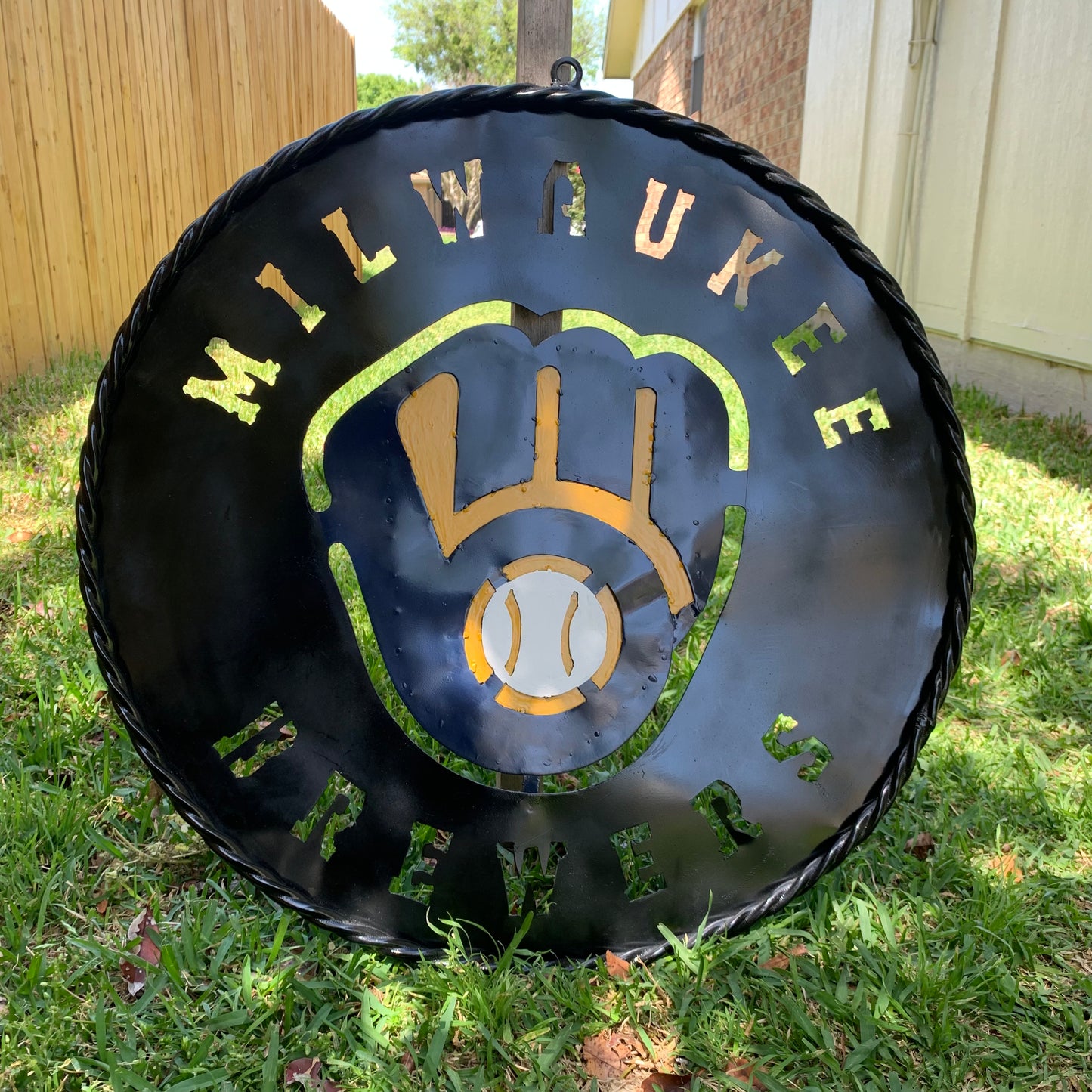24" MILWAUKEE BREWERS WIDE BAND DISC CUSTOM METAL VINTAGE CRAFT TEAM SPORTS SIGN HANDMADE