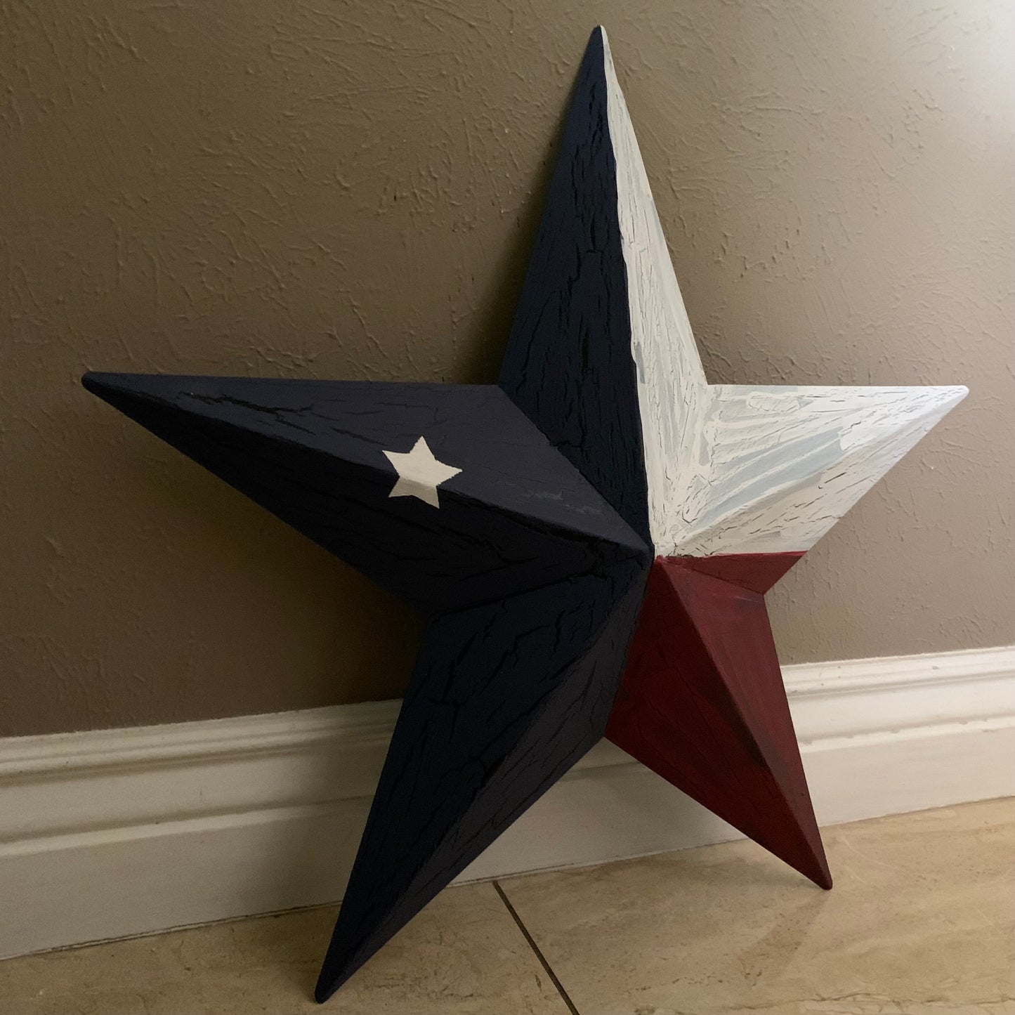 CRACKLE STYLE RED WHITE & BLUE METAL BARN STAR METAL WALL ART WESTERN HOME DECOR RUSTIC NEW