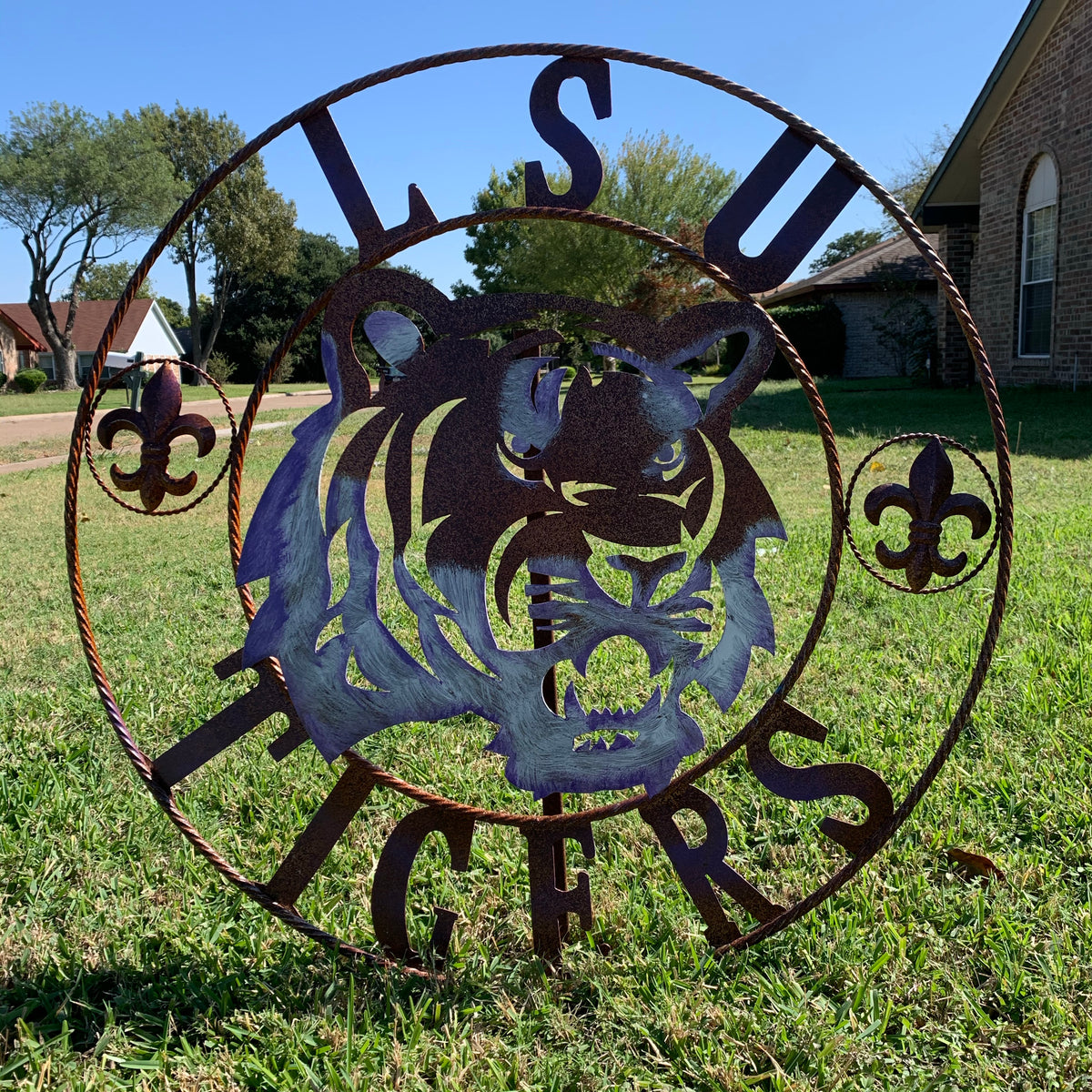 LSU TIGERS PURPLE WHITE CUSTOM METAL VINTAGE CRAFT SIGN TEAM WALL ART WESTERN HOME DECOR HANDMADE