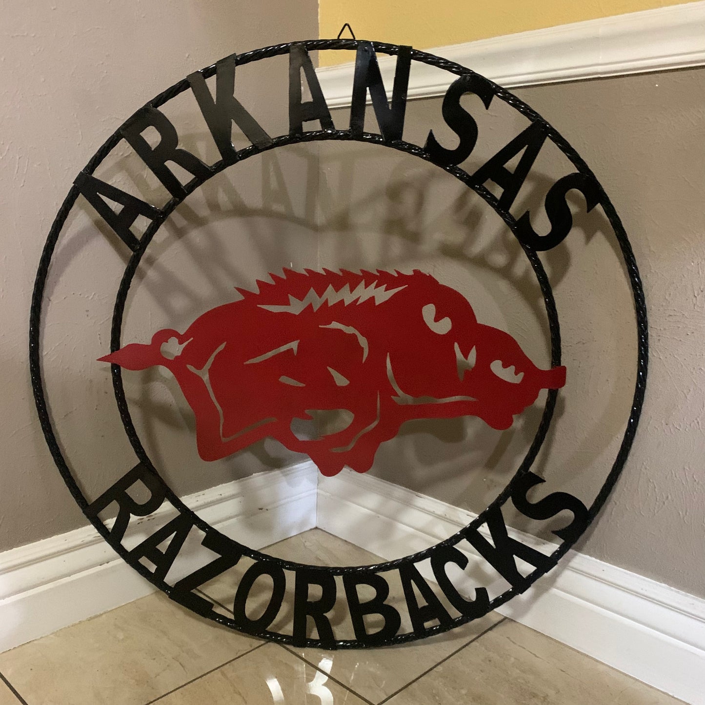 ARKANSAS RAZORBACKS CUSTOM METAL VINTAGE CRAFT SIGN TEAM WALL ART WESTERN HOME DECOR HANDAMADE