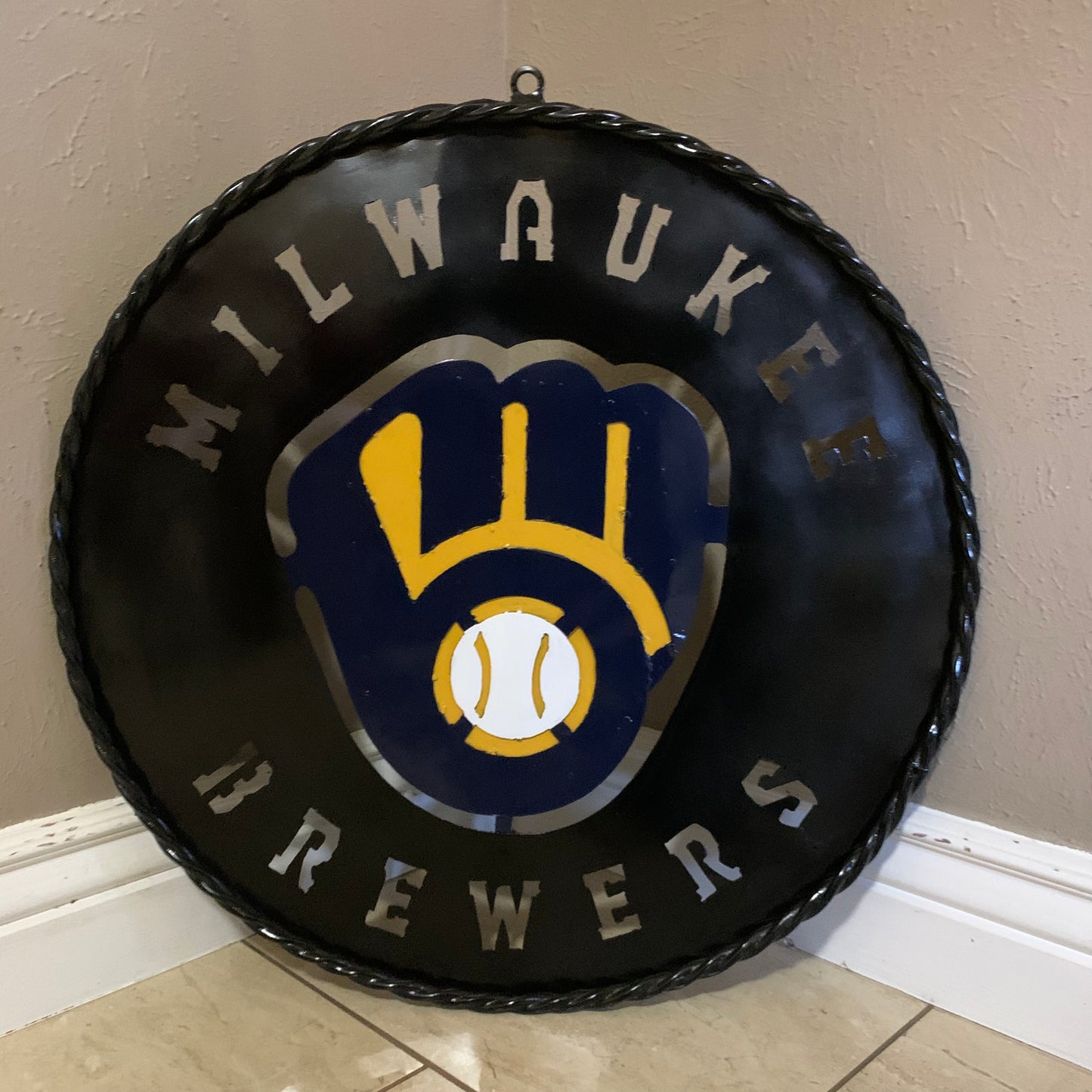 24" MILWAUKEE BREWERS WIDE BAND DISC CUSTOM METAL VINTAGE CRAFT TEAM SPORTS SIGN HANDMADE
