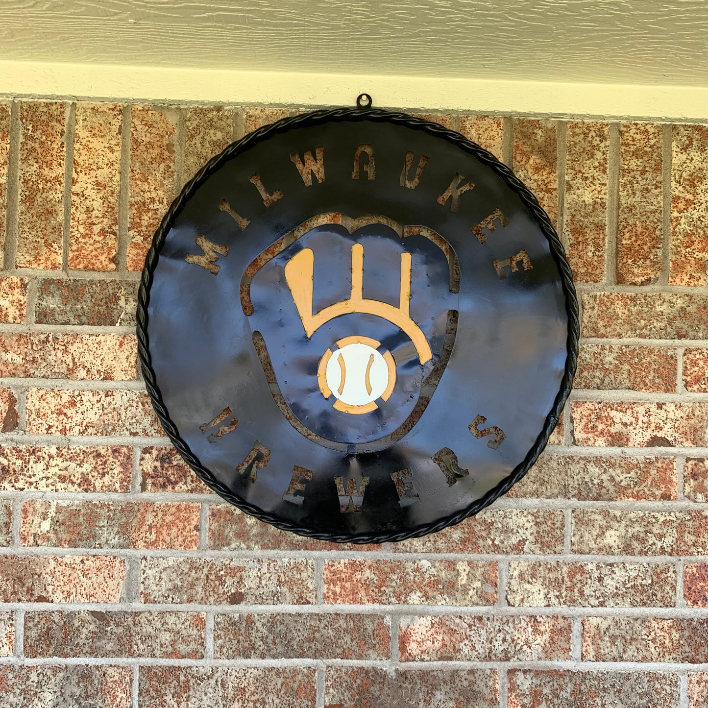 24" MILWAUKEE BREWERS WIDE BAND DISC CUSTOM METAL VINTAGE CRAFT TEAM SPORTS SIGN HANDMADE