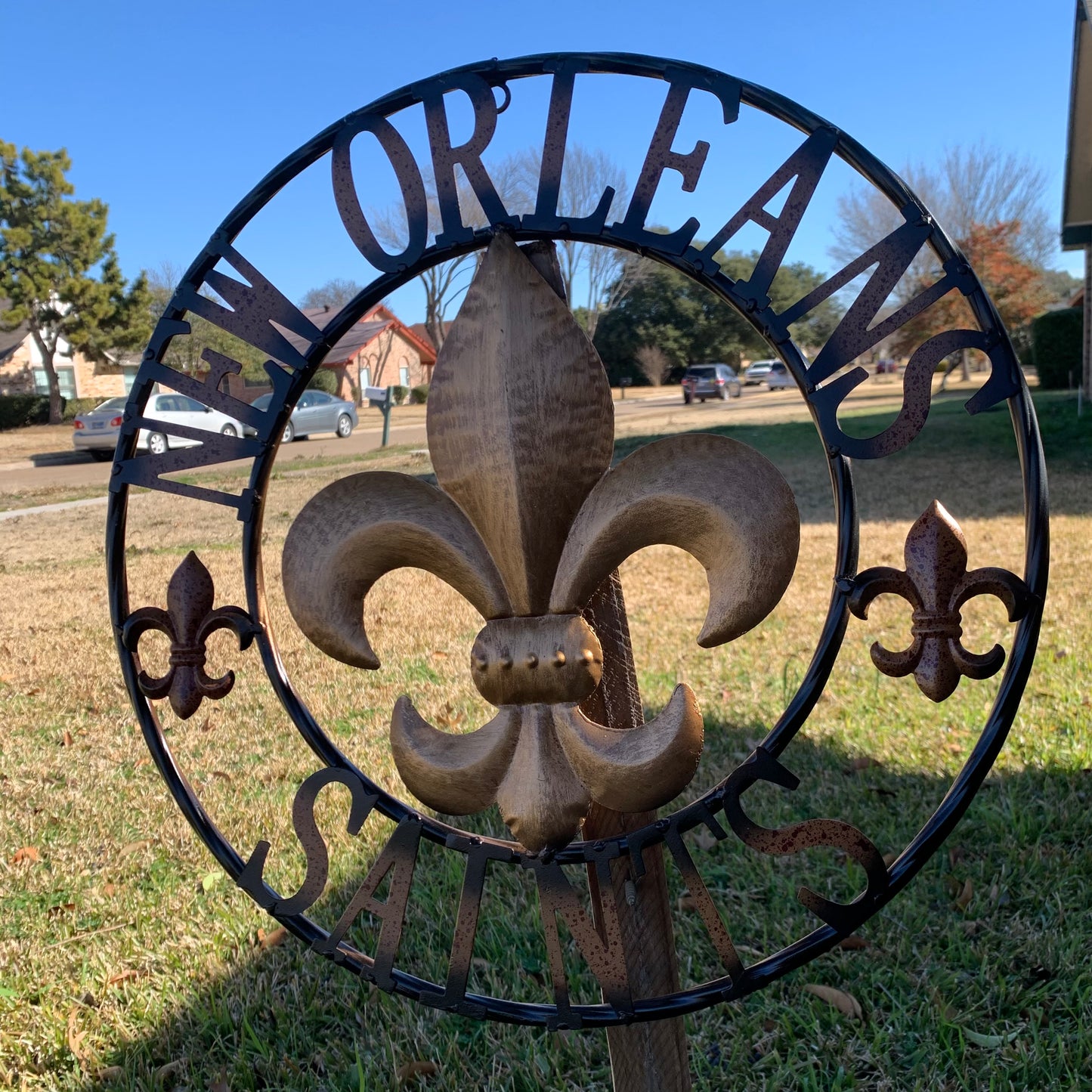 NEW ORLEANS SAINTS METAL SIGN WALL ART WESTERN HOME DECOR GOLD & BLACK HANDMADE #EH10272