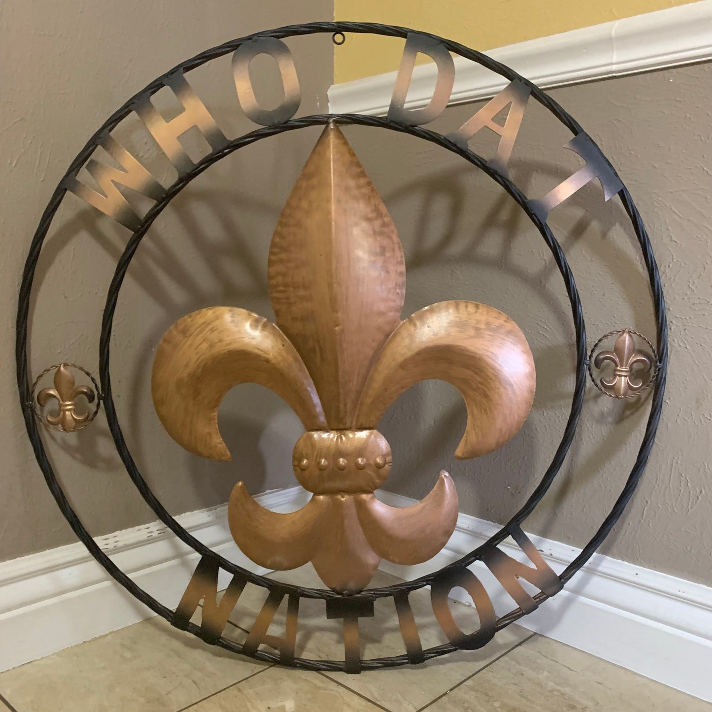 NEW ORLEANS SAINTS METAL SIGN WALL ART WESTERN HOME DECOR GOLD & BLACK HANDMADE #EH10272