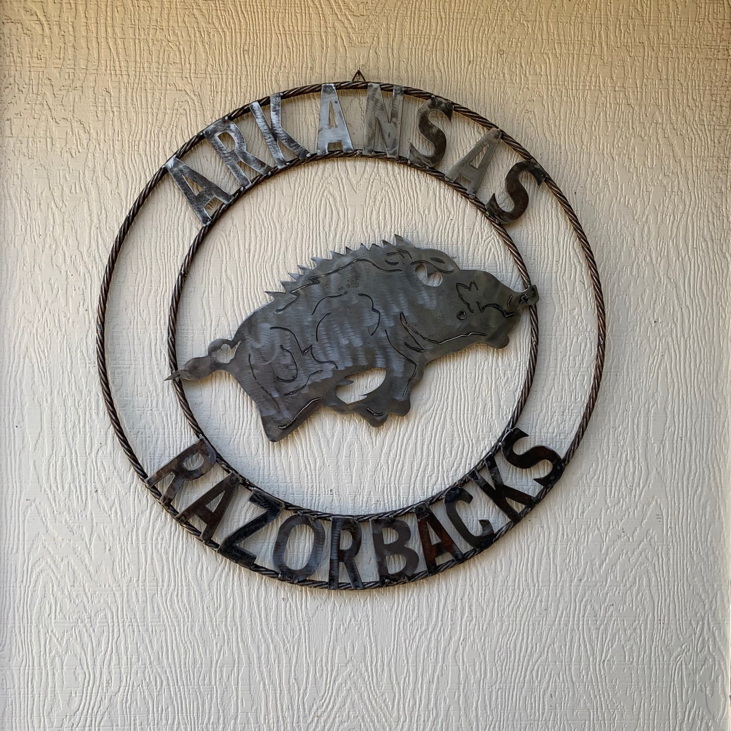 ARKANSAS RAZORBACKS CUSTOM RAW METAL VINTAGE CRAFT TEAM SIGN OFFICIAL LICENSED PRODUCT