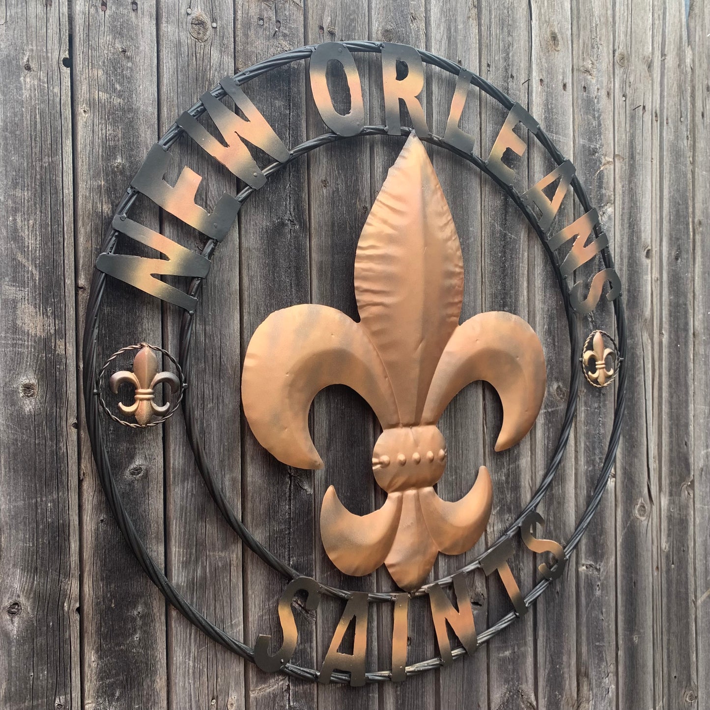 NEW ORLEANS SAINTS METAL SIGN WALL ART WESTERN HOME DECOR GOLD & BLACK HANDMADE #EH10272