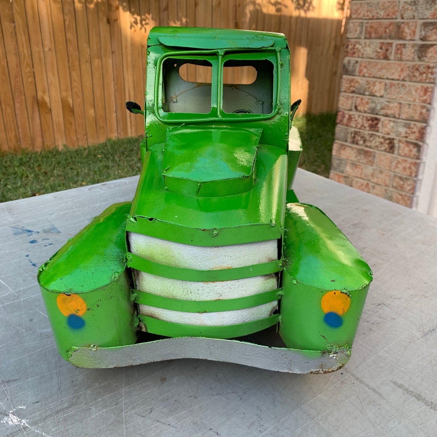 GARDEN GREEN 20" PICKUP TRUCK METAL ART GARDEN FIGURINE OUTDOOR & INDOOR GARDEN WESTERN HOME DECOR HANDMADE NEW SIZE 20"L x 10"W x 12" H #EH12523