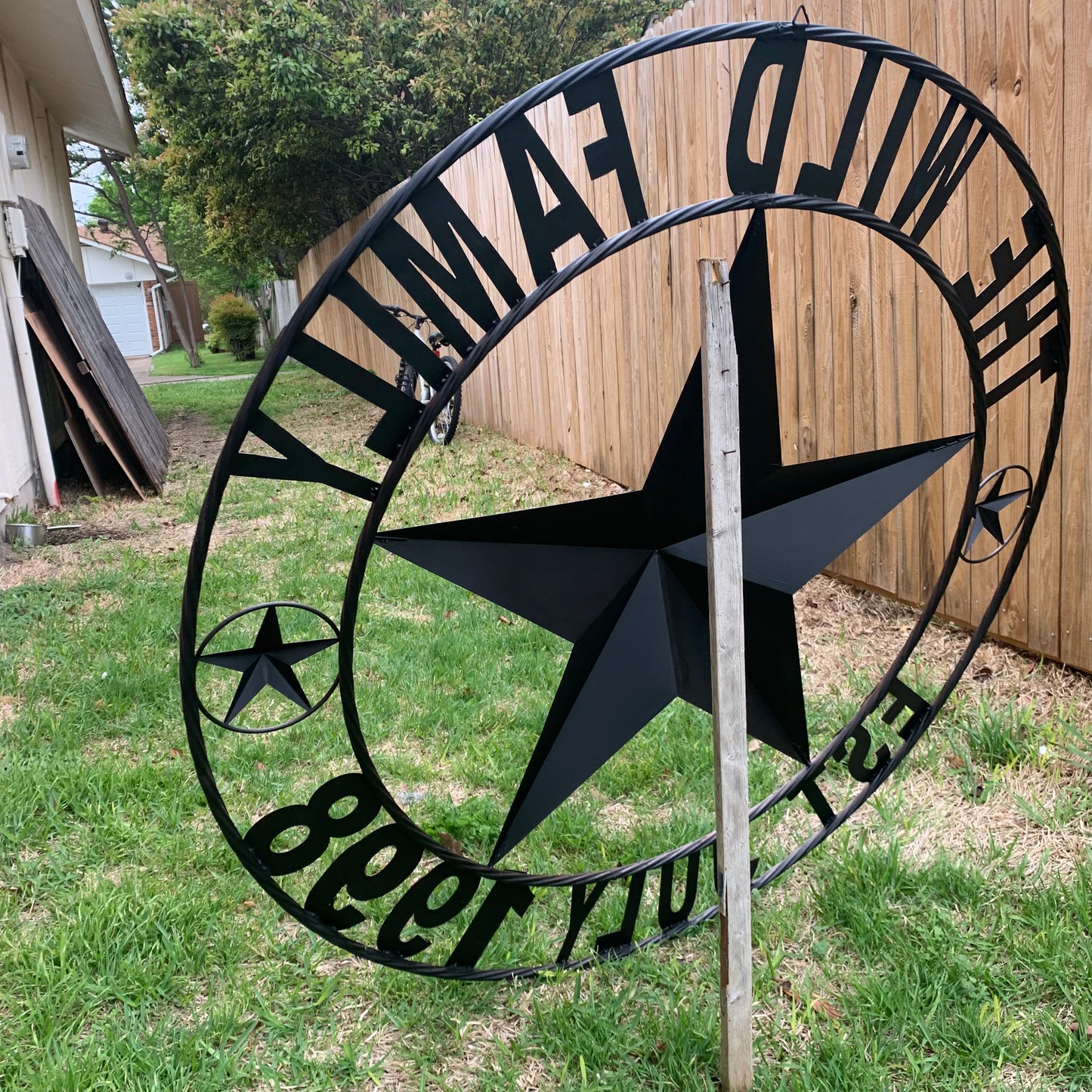 THE WILD FAMILY STYLE CUSTOM FAMILY NAME STAR METAL BARN STAR ROPE RING WESTERN HOME DECOR BRONZE HANDMADE 24",32",34",36",40",42",44",48",50"