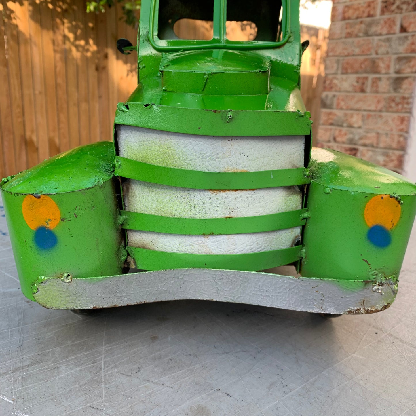 GARDEN GREEN 20" PICKUP TRUCK METAL ART GARDEN FIGURINE OUTDOOR & INDOOR GARDEN WESTERN HOME DECOR HANDMADE NEW SIZE 20"L x 10"W x 12" H #EH12523