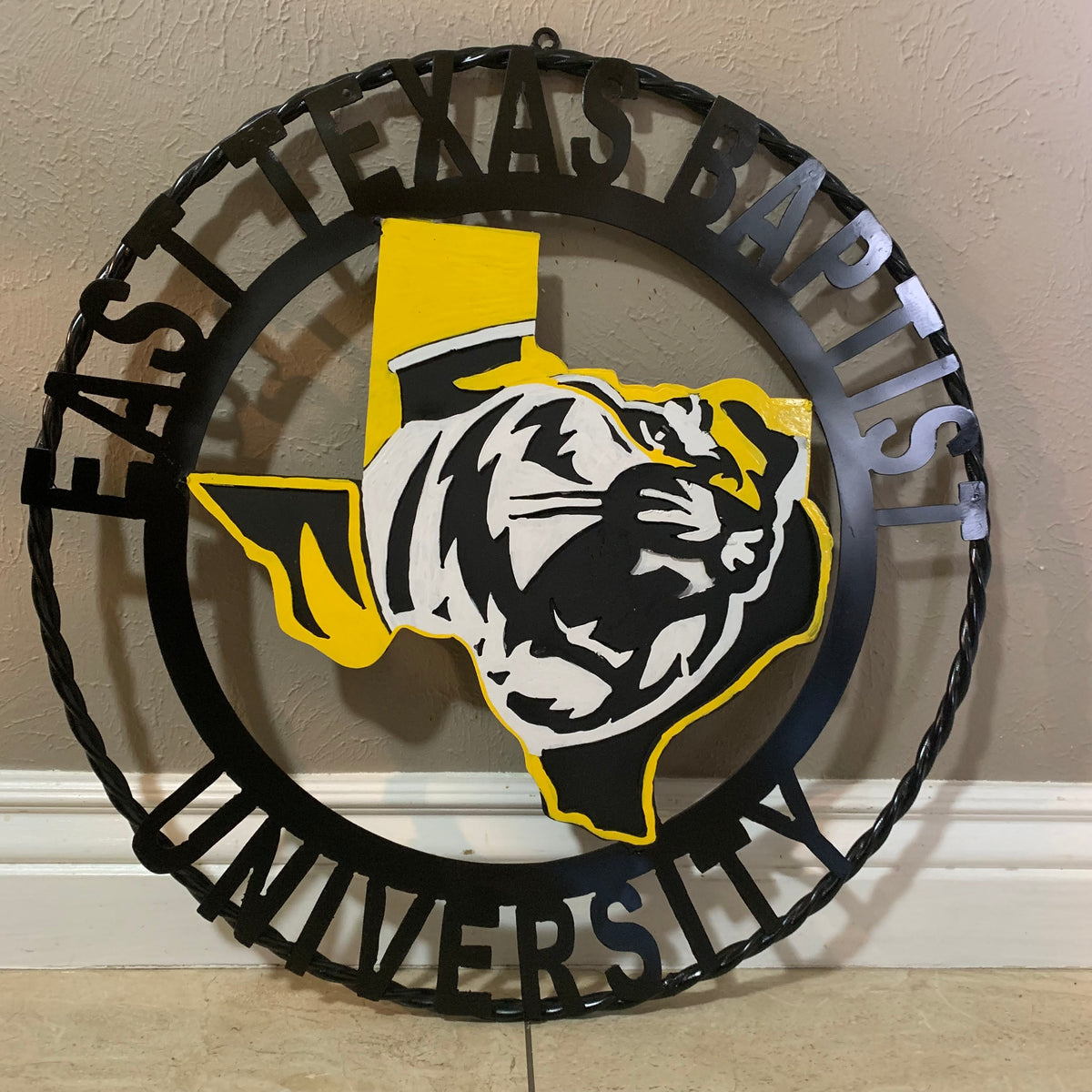 EAST TEXAS BAPTIST UNIVERSITY METAL CUSTOM VINTAGE CRAFT SIGN WALL ART TEAM HANDMADE