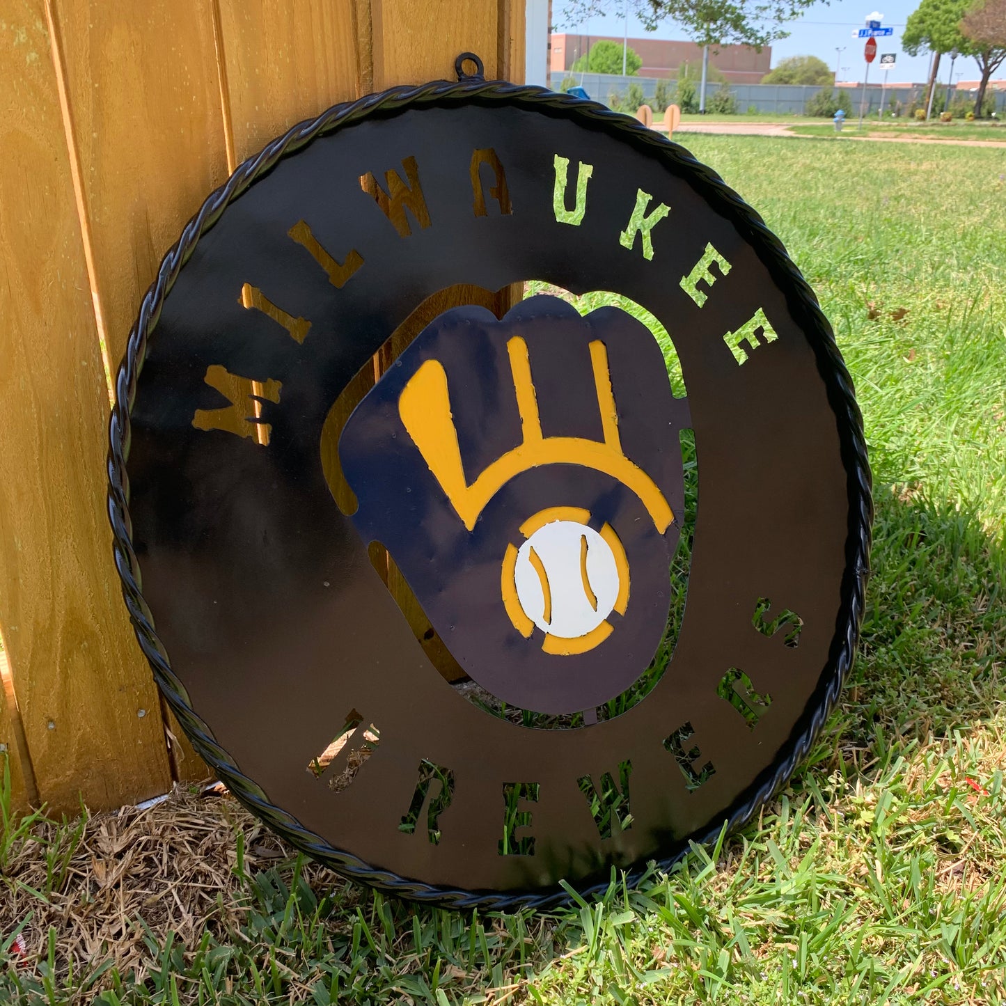 24" MILWAUKEE BREWERS WIDE BAND DISC CUSTOM METAL VINTAGE CRAFT TEAM SPORTS SIGN HANDMADE