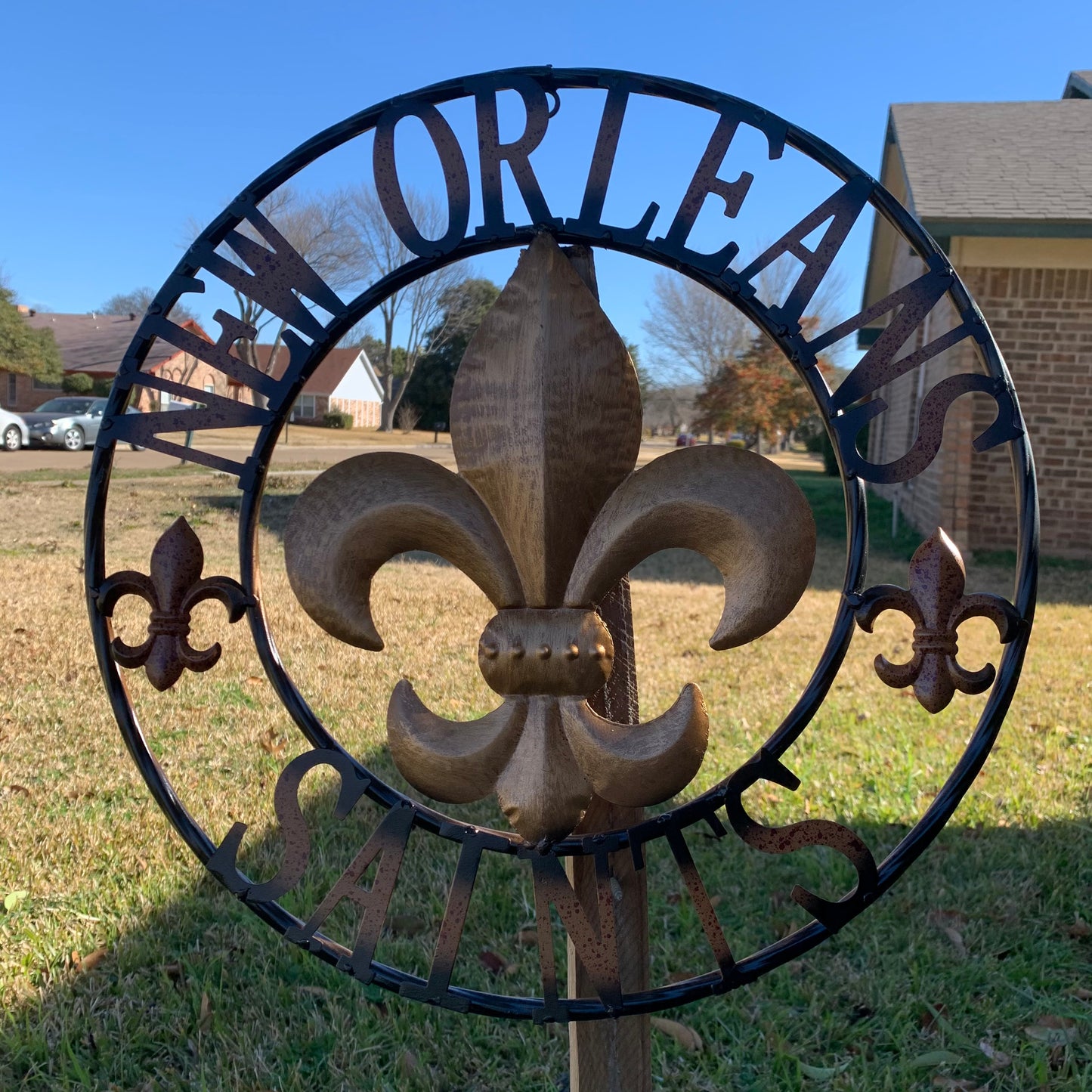 NEW ORLEANS SAINTS METAL SIGN WALL ART WESTERN HOME DECOR GOLD & BLACK HANDMADE #EH10272