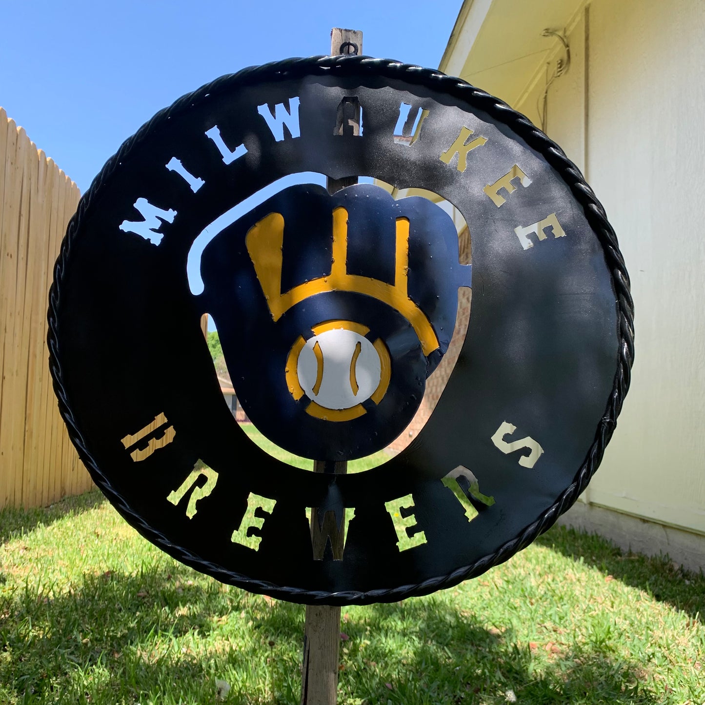 24" MILWAUKEE BREWERS WIDE BAND DISC CUSTOM METAL VINTAGE CRAFT TEAM SPORTS SIGN HANDMADE