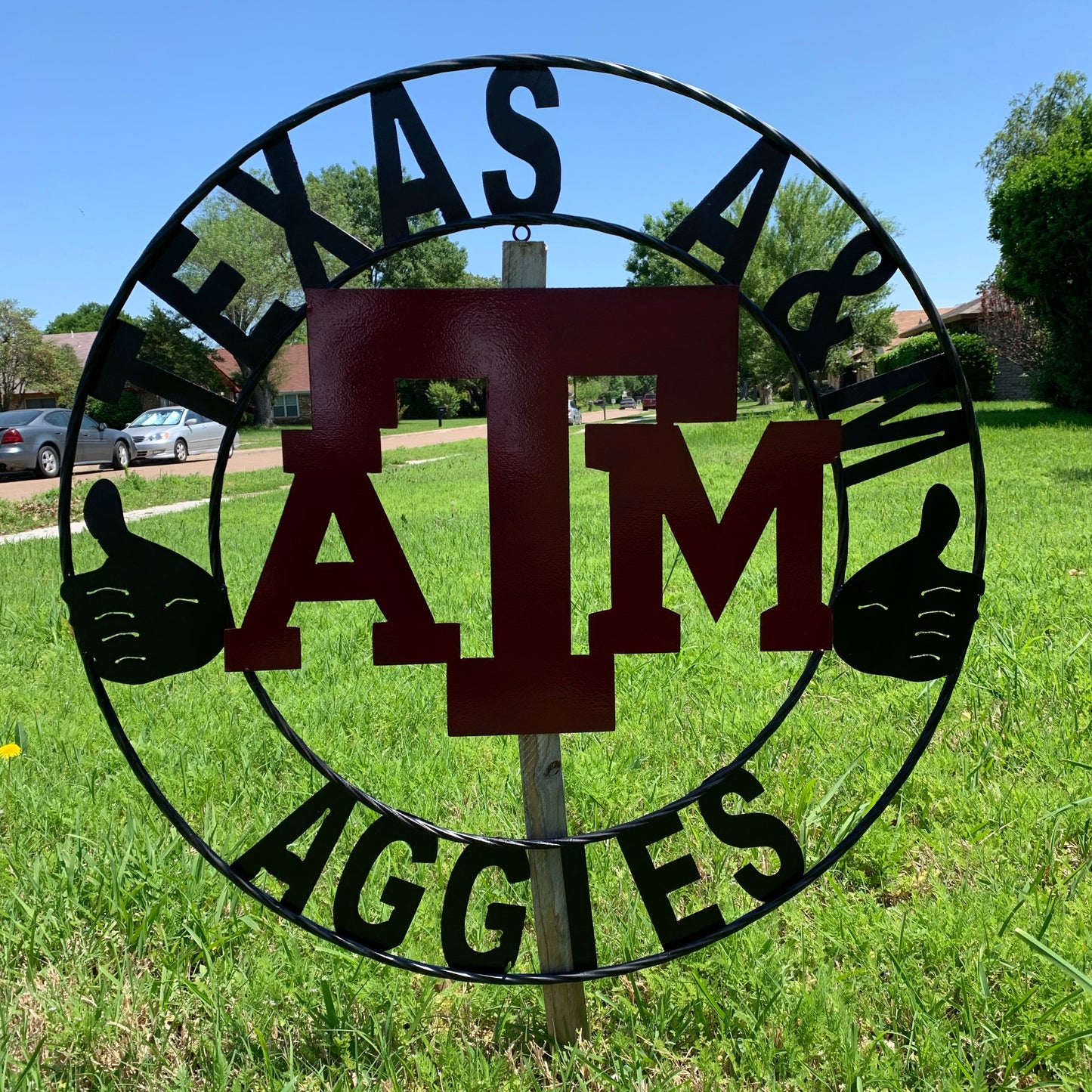 TEXAS A&M, GIGEM AGGIES THUMBS UP METAL CUSTOM VINTAGE CRAFT TEAM SIGN HANDMADE