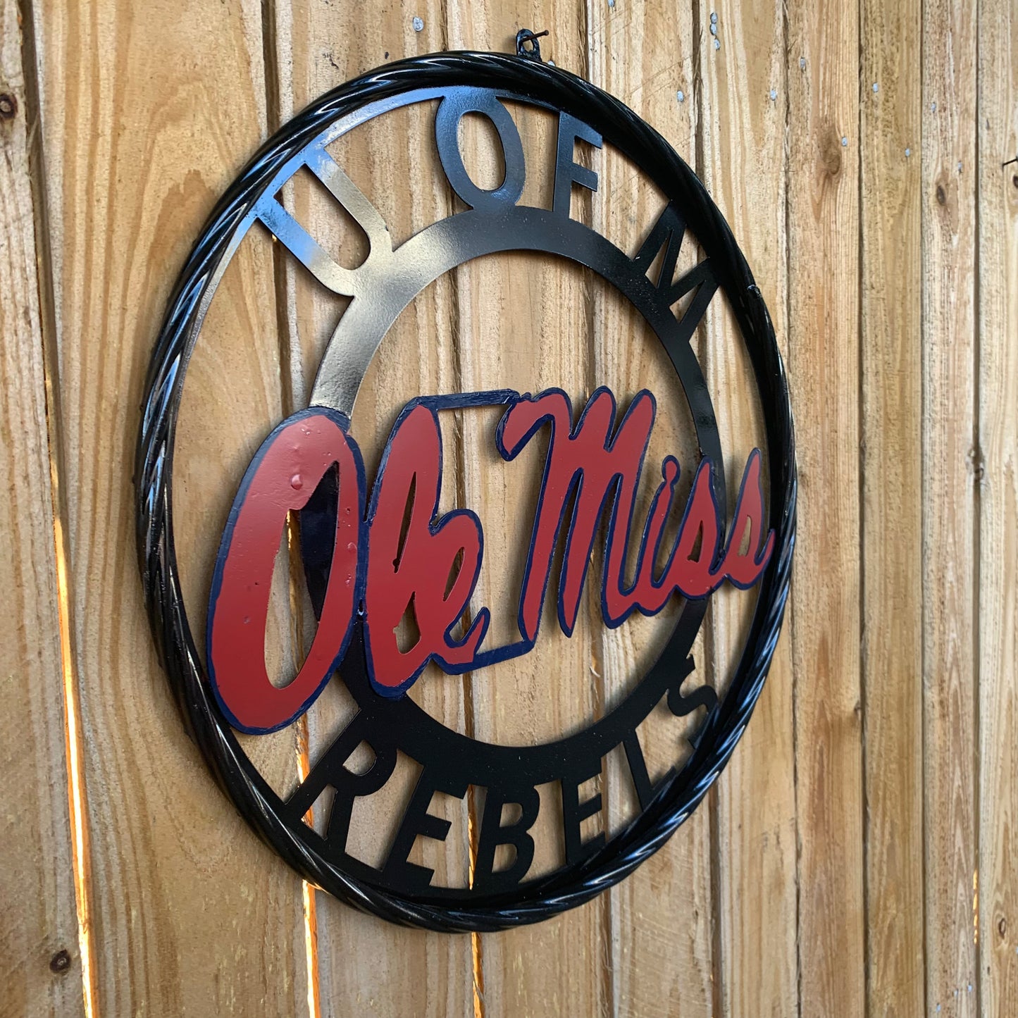 OLE MISS REBELS MISSISSIPPI CUSTOM METAL VINTAGE CRAFT TEAM SIGN WESTERN HOME DECOR HANDMADE