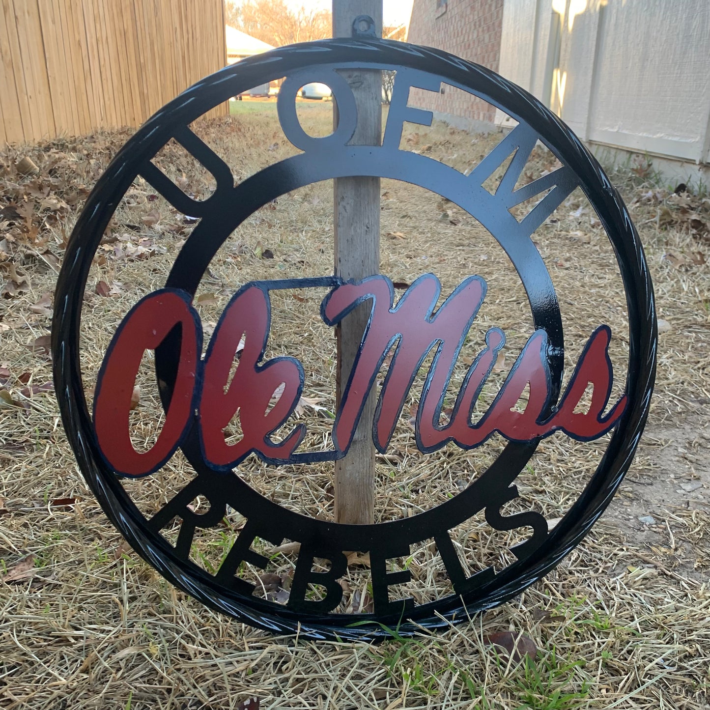 OLE MISS REBELS MISSISSIPPI CUSTOM METAL VINTAGE CRAFT TEAM SIGN WESTERN HOME DECOR HANDMADE