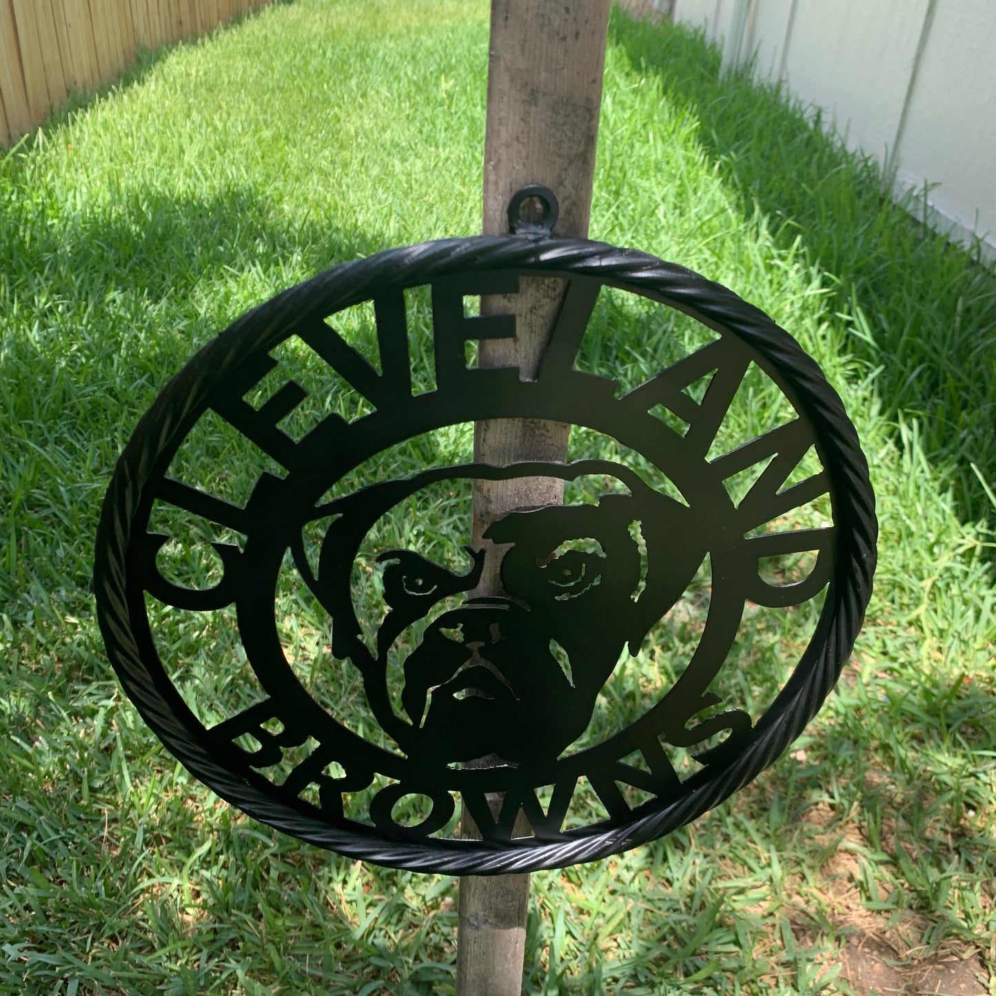 CLEVELAND BROWNS METAL CUSTOM VINTAGE CRAFT ART HANDMADE RUSTIC BLACK