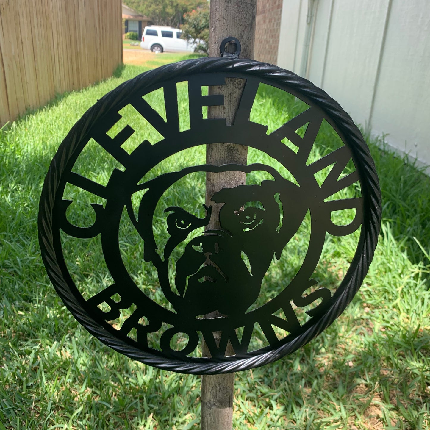 CLEVELAND BROWNS METAL CUSTOM VINTAGE CRAFT ART HANDMADE RUSTIC BLACK