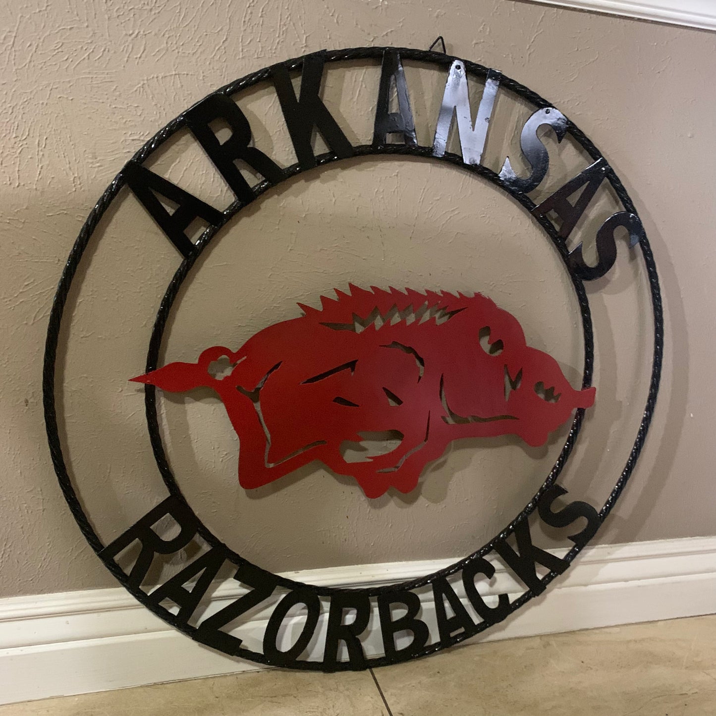 ARKANSAS RAZORBACKS CUSTOM METAL VINTAGE CRAFT SIGN TEAM WALL ART WESTERN HOME DECOR HANDAMADE