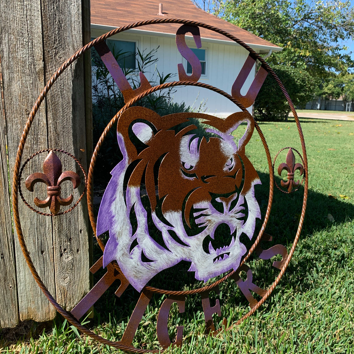LSU TIGERS PURPLE WHITE CUSTOM METAL VINTAGE CRAFT SIGN TEAM WALL ART WESTERN HOME DECOR HANDMADE