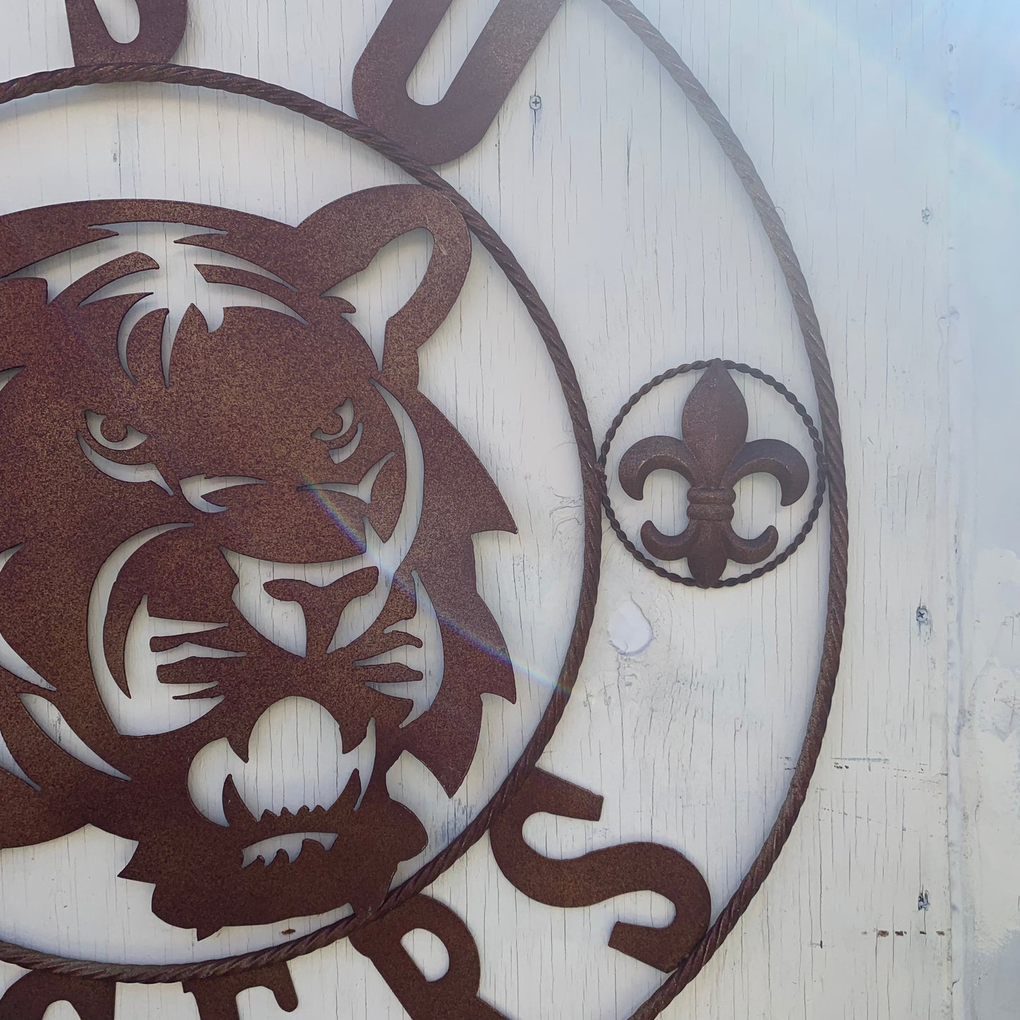 LSU TIGERS METAL CUSTOM VINTAGE CRAFT ART SIGN  WESTERN HOME DECOR 12,18",24",32",36"