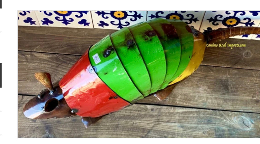 RED GREEN YELLOW ARMADILLO GARDEN ANIMAL SCULPTURE METAL DECOR ORNAMENT DECOR