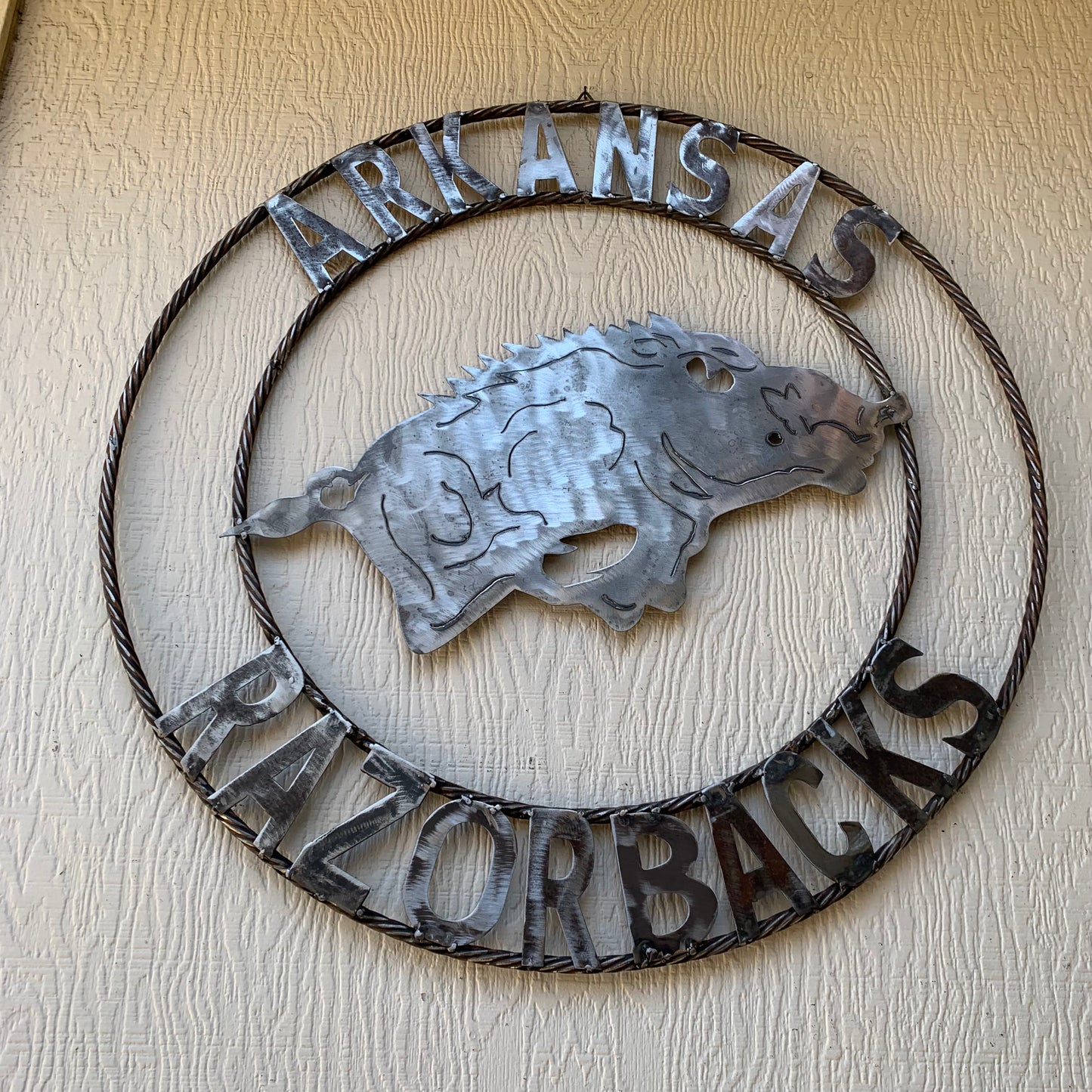 ARKANSAS RAZORBACKS CUSTOM RAW METAL VINTAGE CRAFT TEAM SIGN OFFICIAL LICENSED PRODUCT