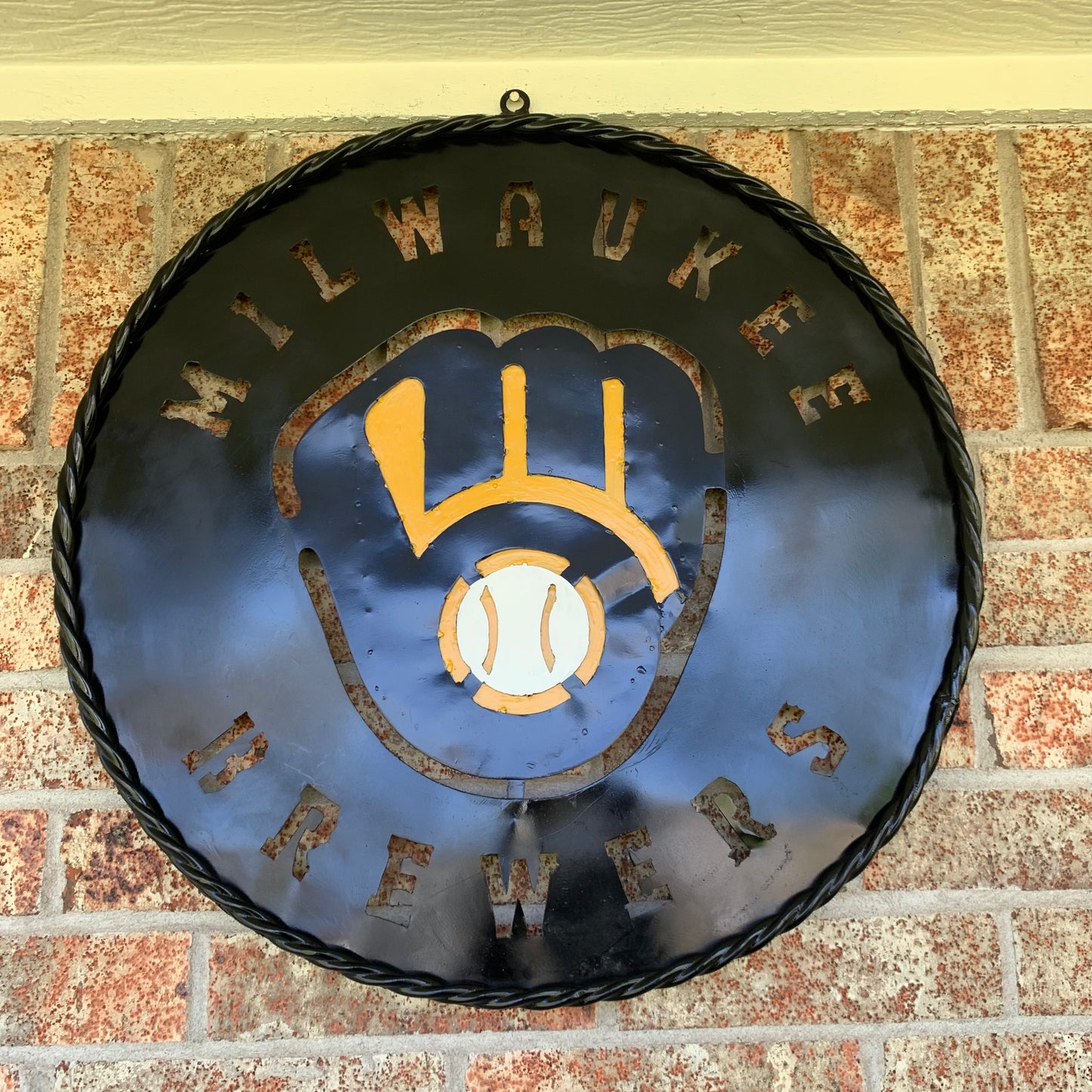 24" MILWAUKEE BREWERS WIDE BAND DISC CUSTOM METAL VINTAGE CRAFT TEAM SPORTS SIGN HANDMADE