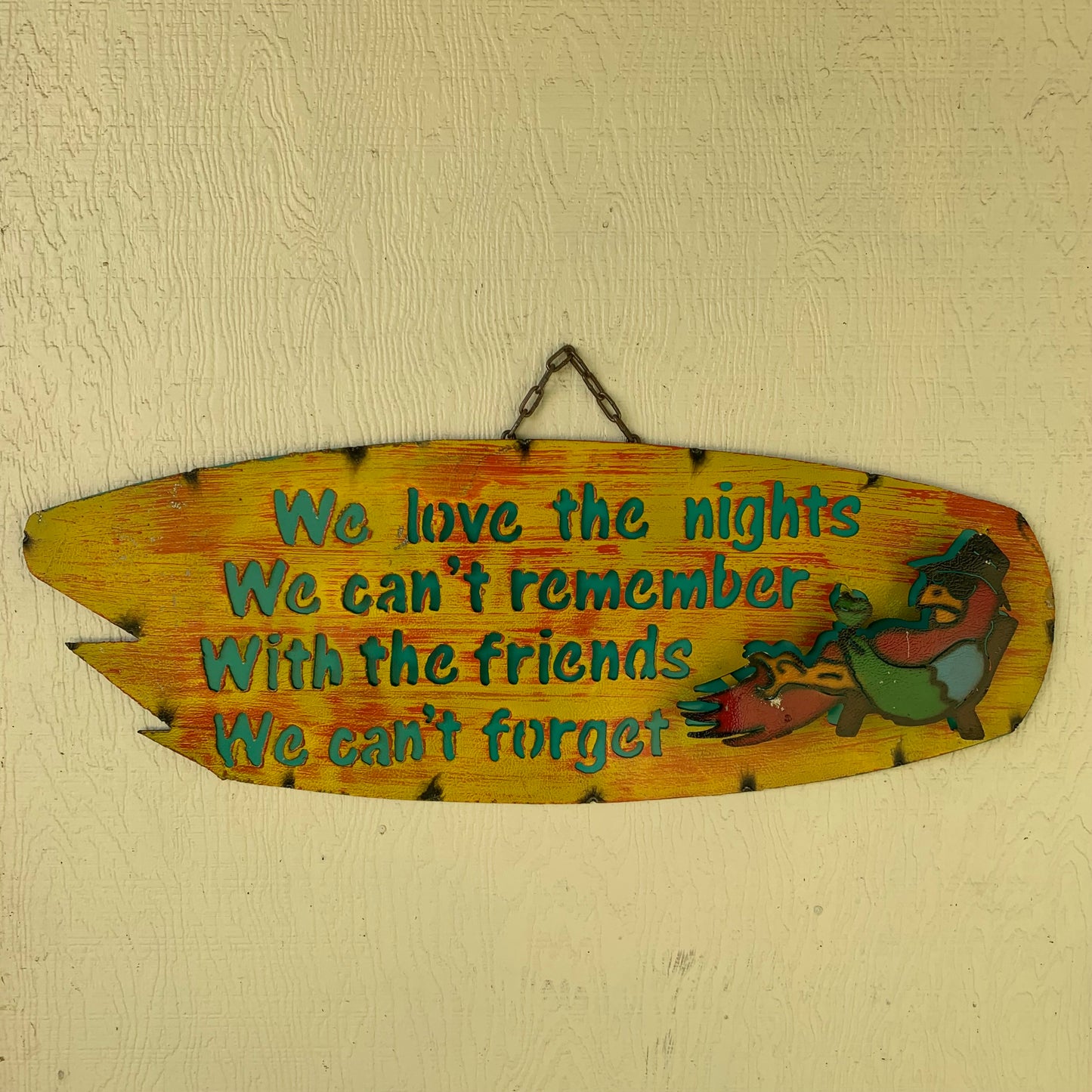37"x 13" FRIENDS METAL OVAL DISC SIGN WALL ART WESTERN HOME DECOR BRAND NEW