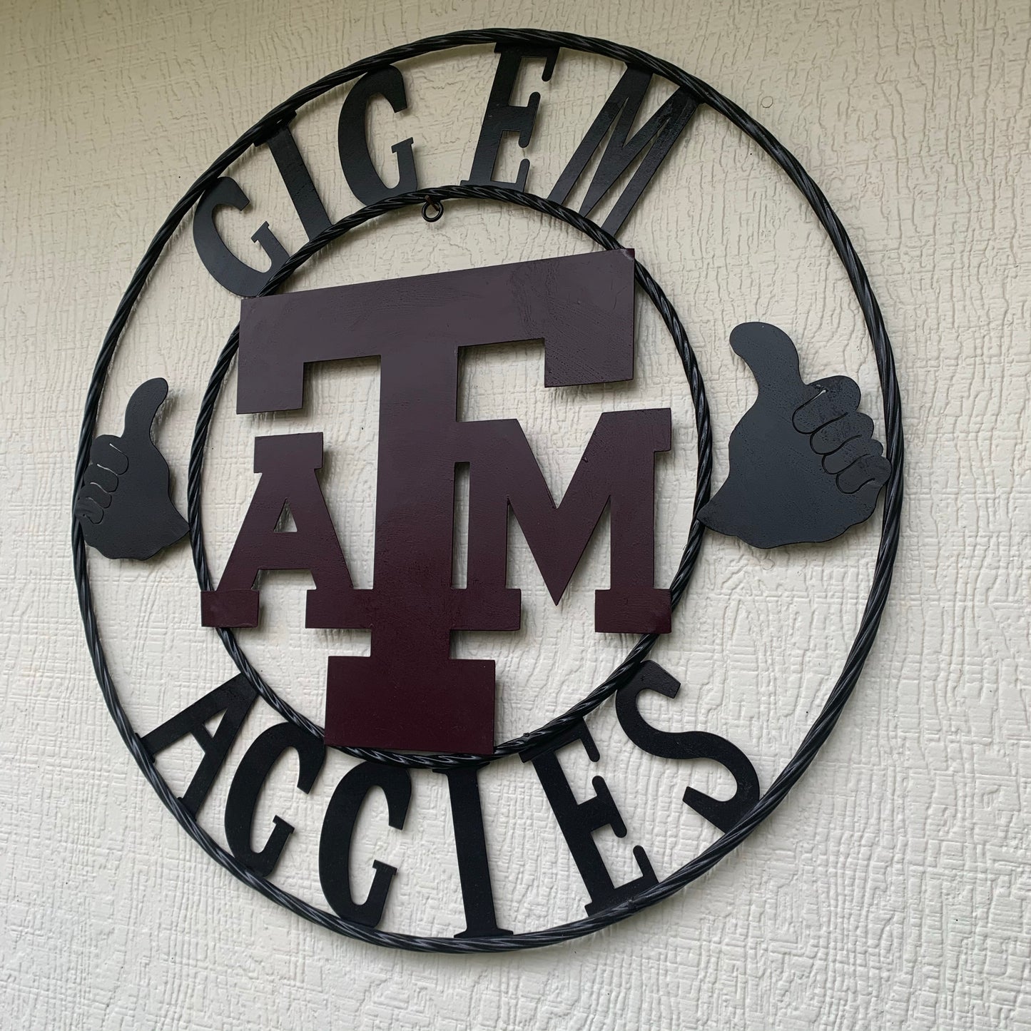 TEXAS A&M, GIGEM AGGIES THUMBS UP METAL CUSTOM VINTAGE CRAFT TEAM SIGN HANDMADE