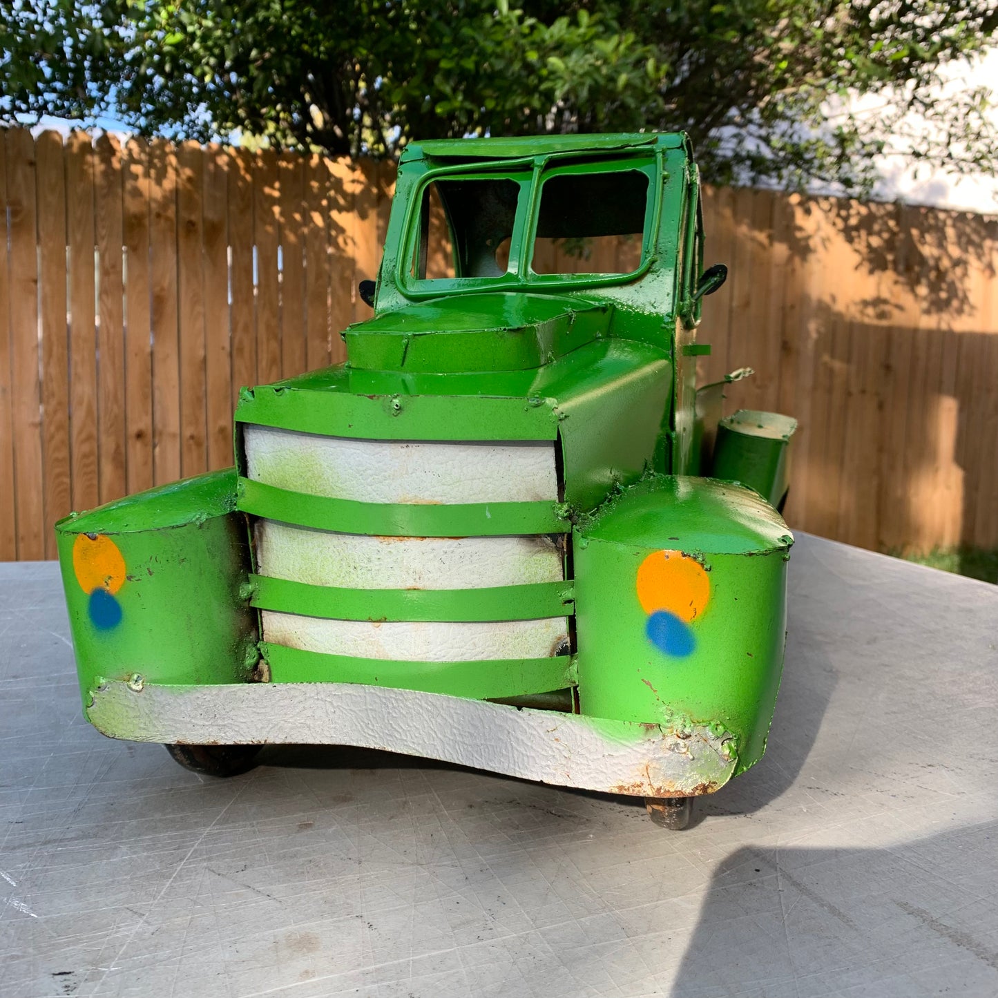GARDEN GREEN 20" PICKUP TRUCK METAL ART GARDEN FIGURINE OUTDOOR & INDOOR GARDEN WESTERN HOME DECOR HANDMADE NEW SIZE 20"L x 10"W x 12" H #EH12523